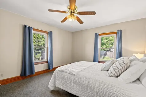 39 Lovewell Street Nashua NH 03060
