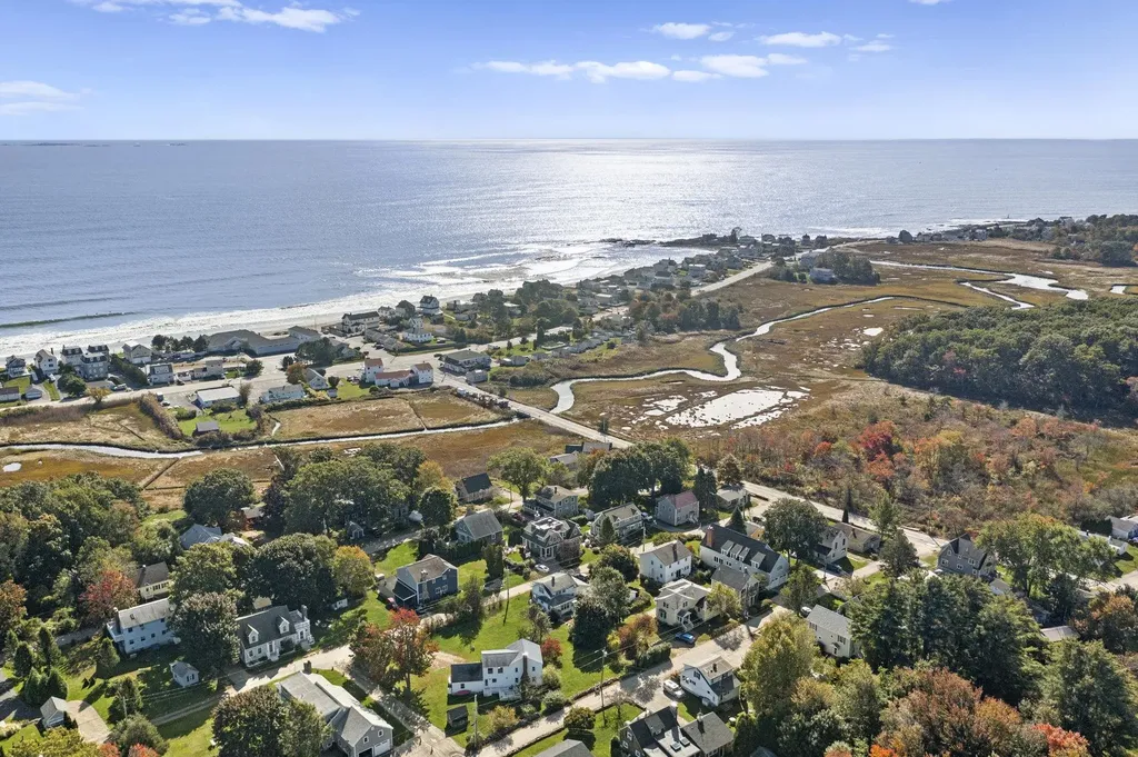 16 Ocean View Avenue Rye NH 03870