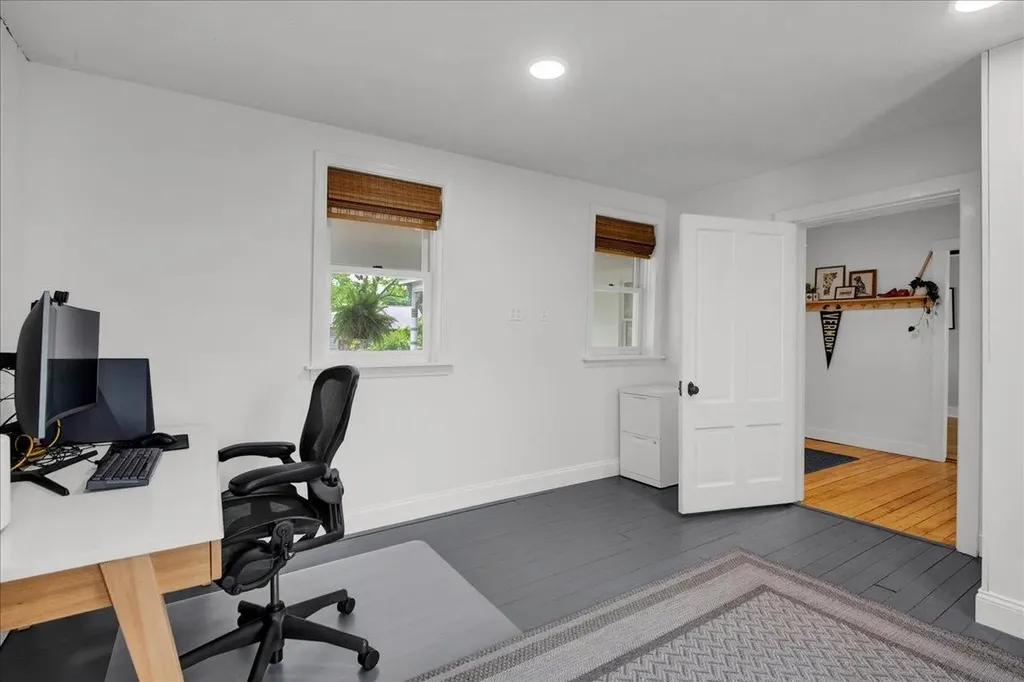 1721 Dorset Street South Burlington VT 05403