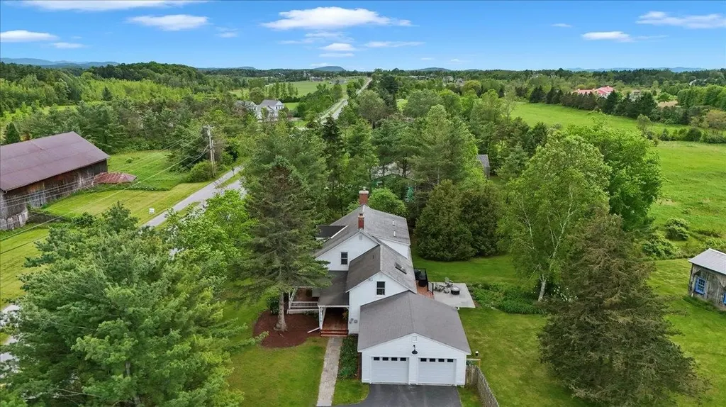 1721 Dorset Street South Burlington VT 05403