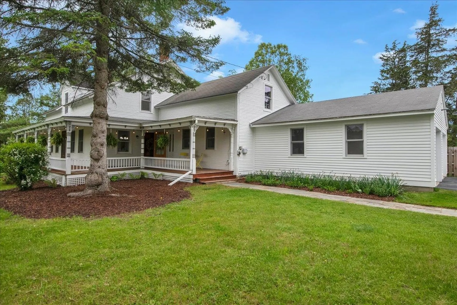 1721 Dorset Street South Burlington VT 05403