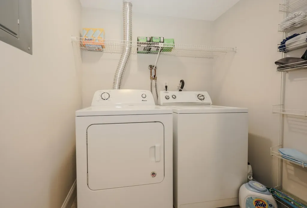 10 Mountain Laurels Drive Nashua NH 03062