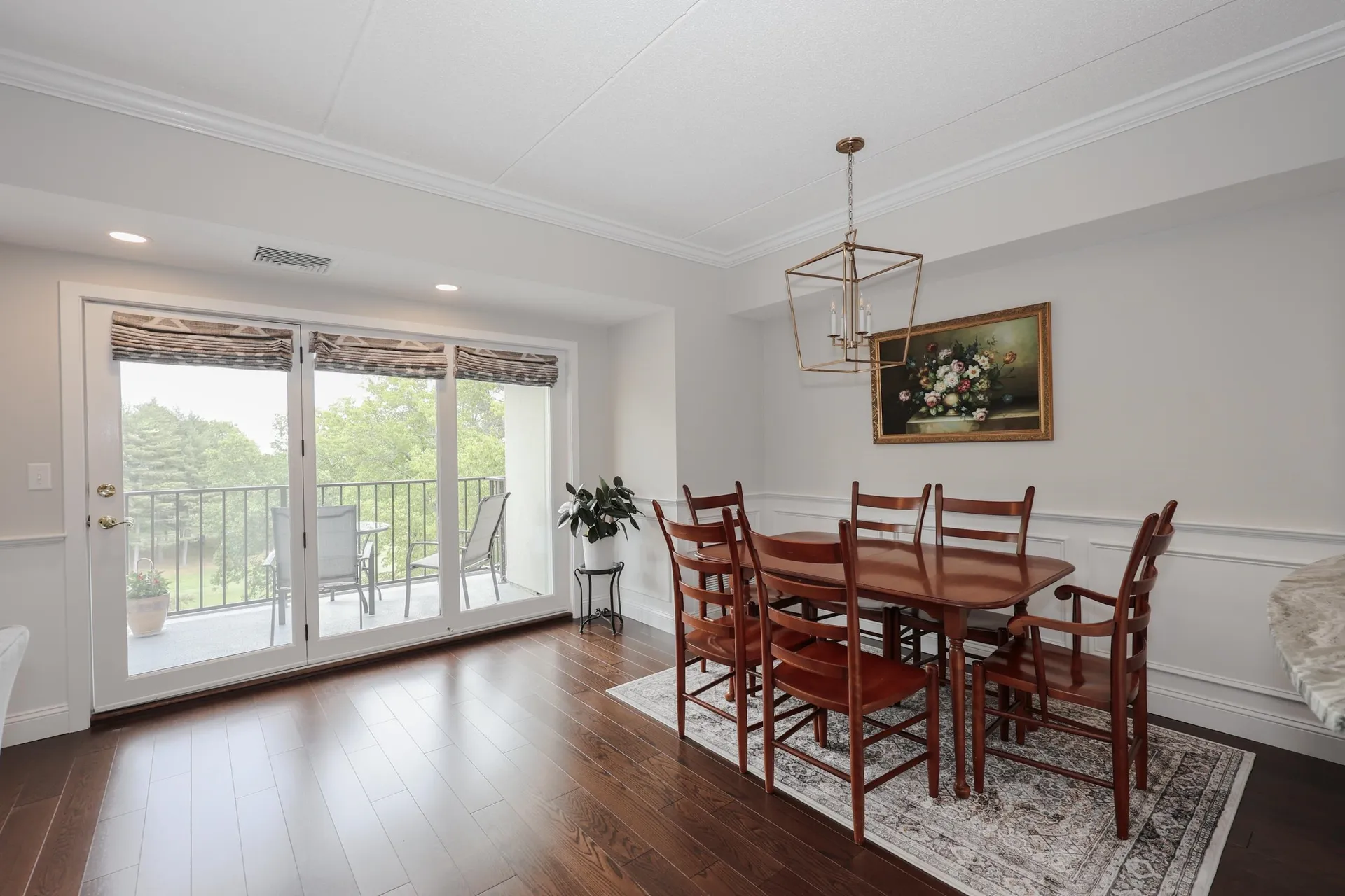 10 Mountain Laurels Drive Nashua NH 03062