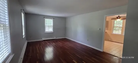 6 Sheridan Drive Londonderry NH 03053