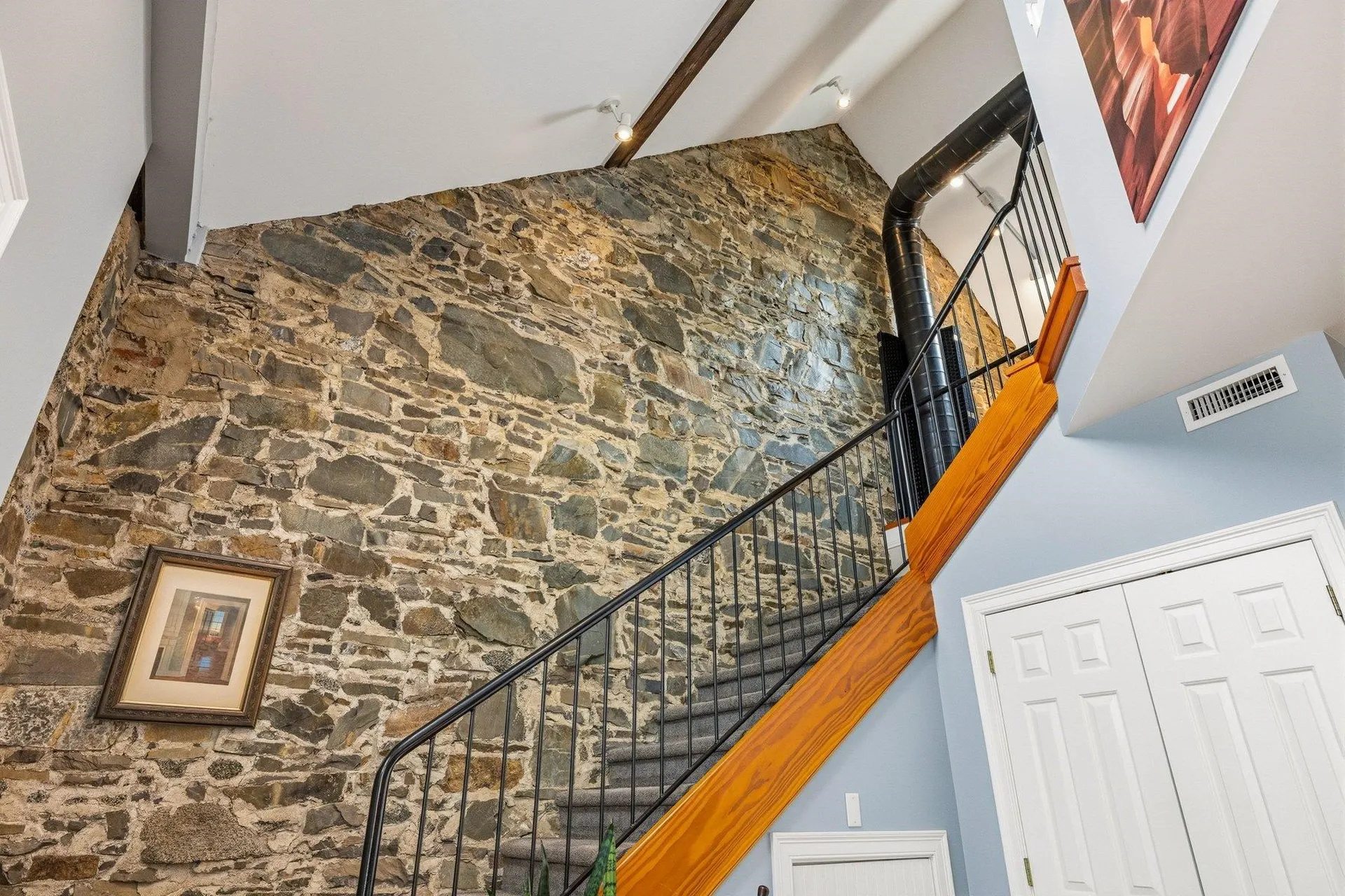 6 Bay Road Newmarket NH 03857