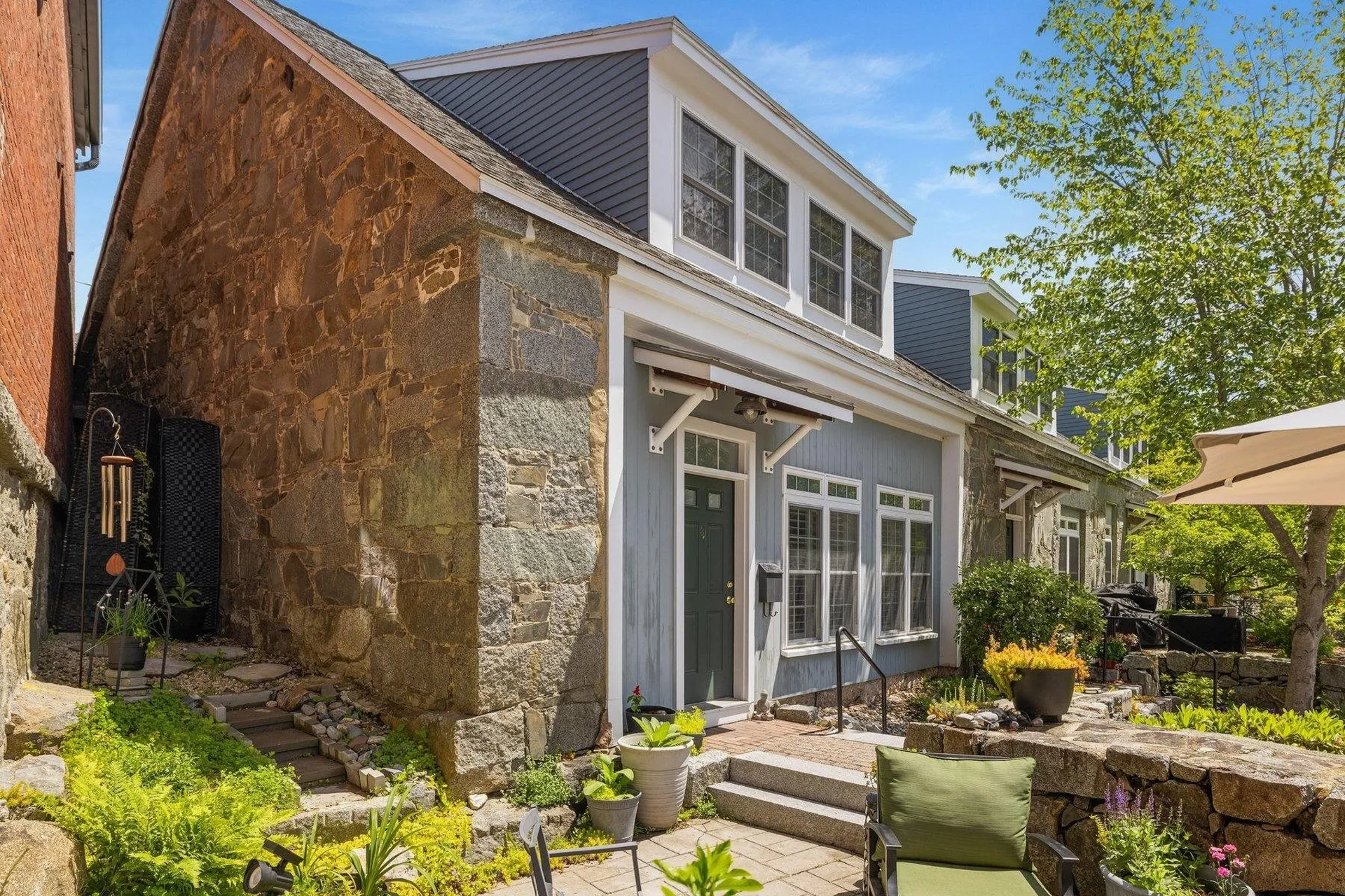 6 Bay Road Newmarket NH 03857