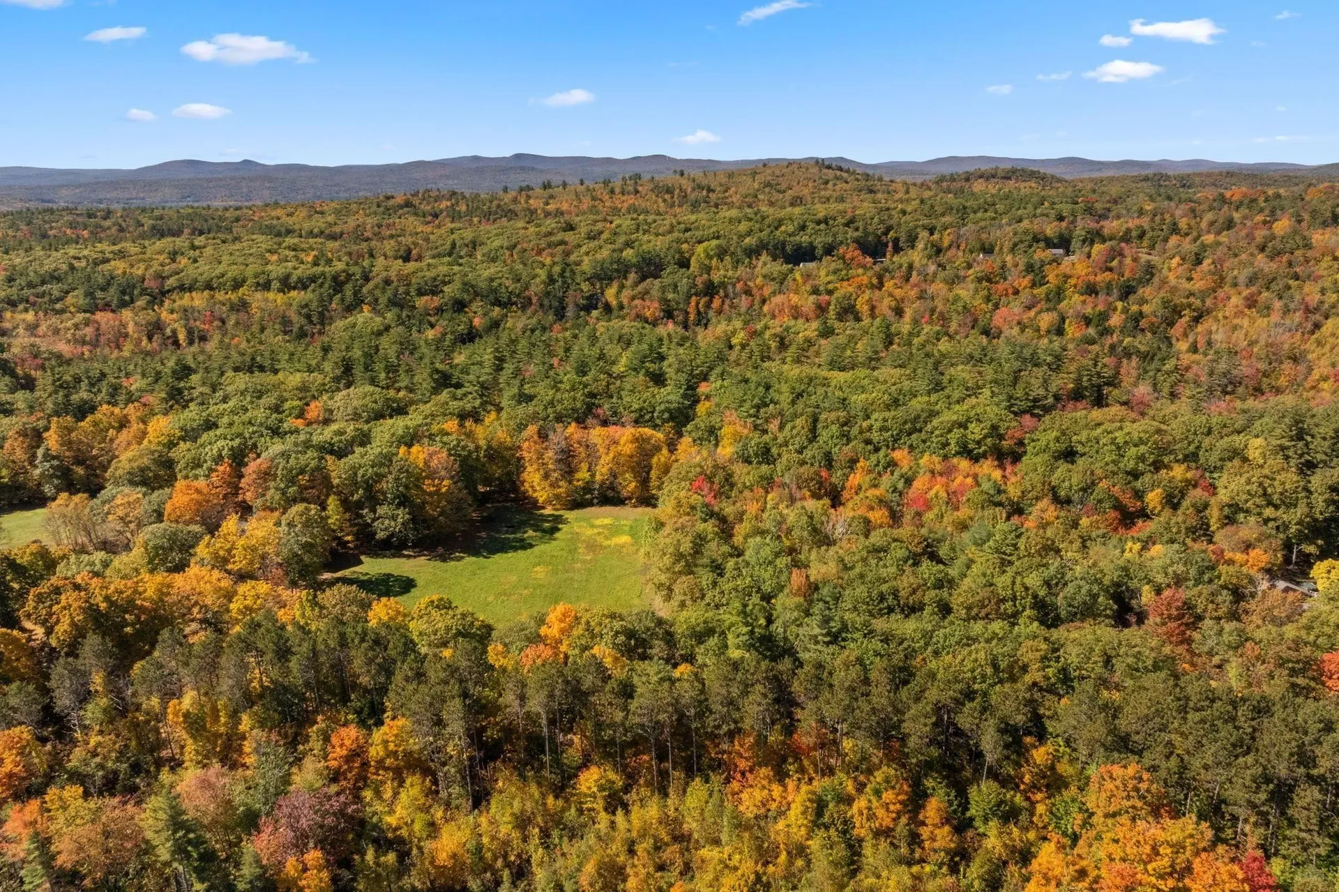 91 Wolf Hill Road Deering NH 03242