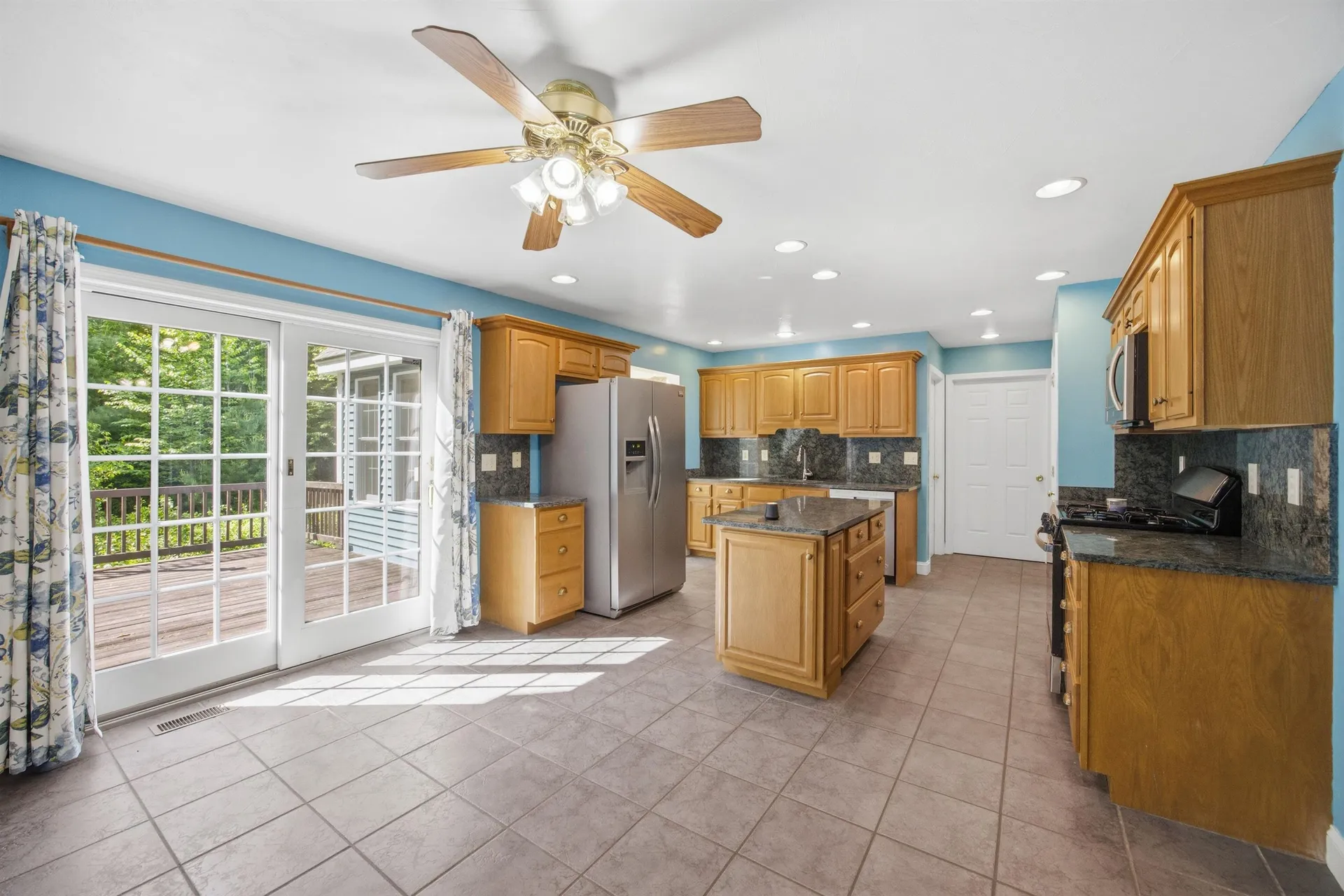 6 Dunnmoore Drive Bow NH 03304