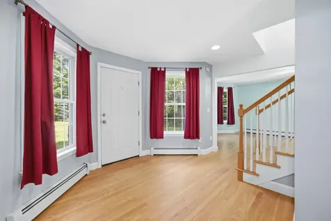 6 Dunnmoore Drive Bow NH 03304