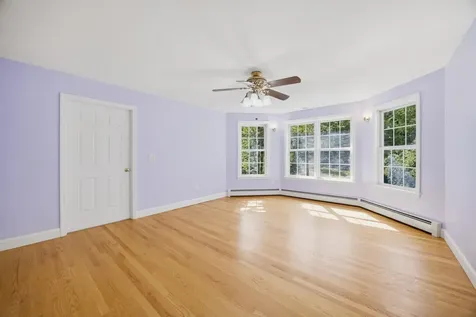 6 Dunnmoore Drive Bow NH 03304