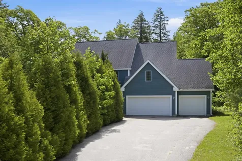 6 Dunnmoore Drive Bow NH 03304