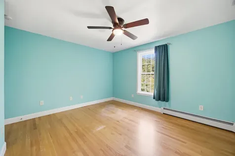 6 Dunnmoore Drive Bow NH 03304