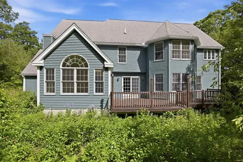 6 Dunnmoore Drive Bow NH 03304