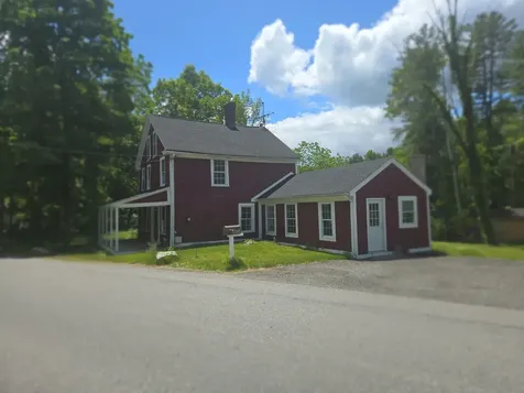 93 Gulf Road Derry NH 03038
