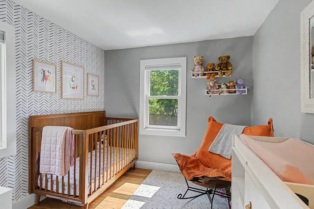 10 Rumsey Lane Burlington VT 05408