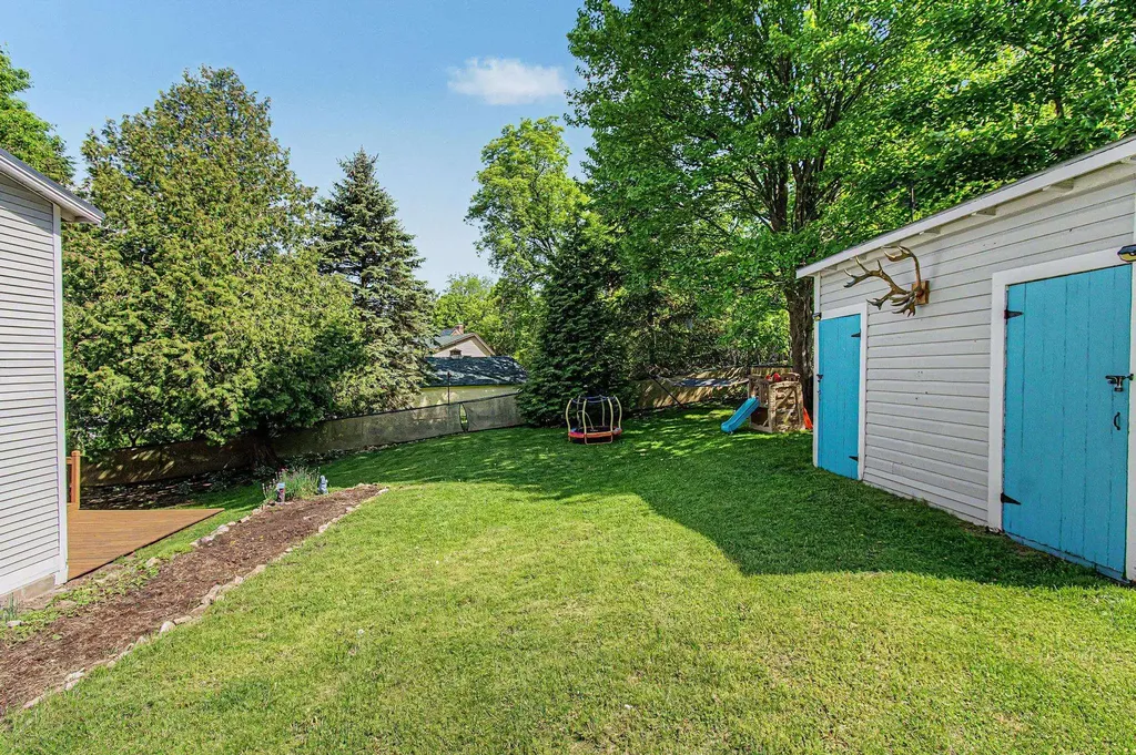 10 Rumsey Lane Burlington VT 05408