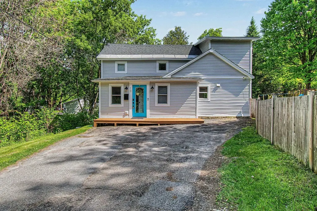 10 Rumsey Lane Burlington VT 05408