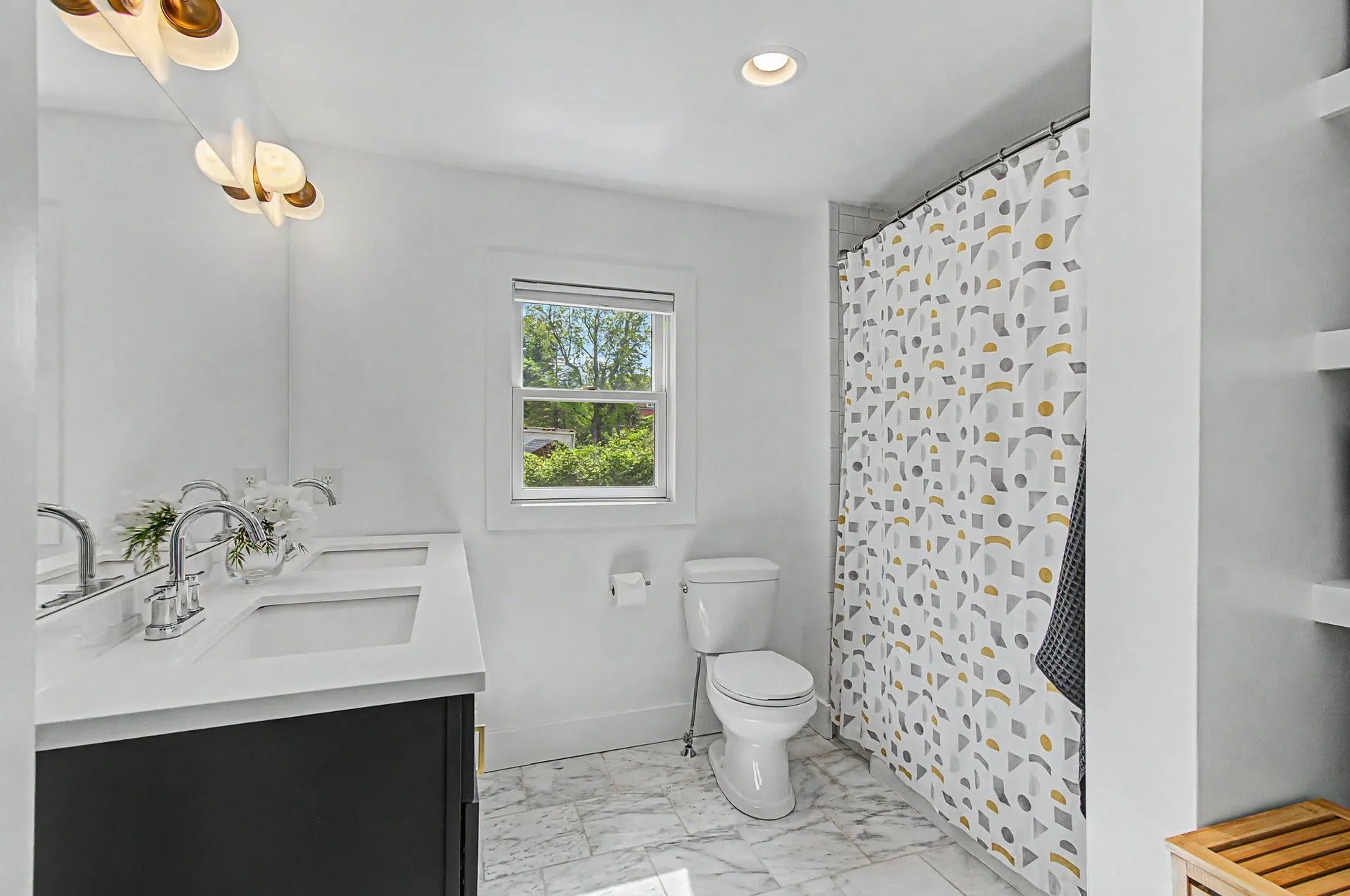 10 Rumsey Lane Burlington VT 05408
