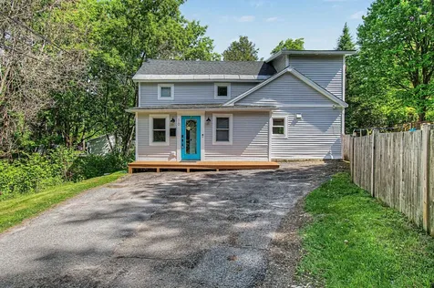 10 Rumsey Lane Burlington VT 05408