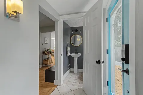10 Rumsey Lane Burlington VT 05408