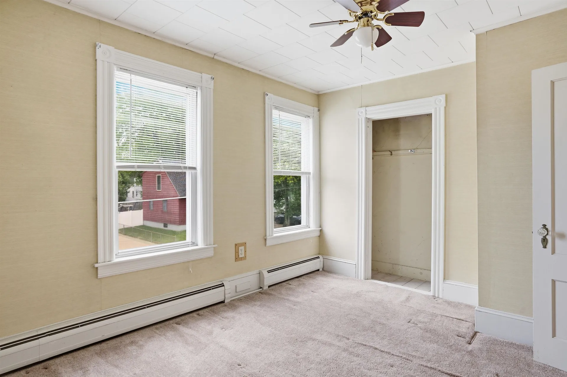 118 Highland Park Avenue Manchester NH 03109