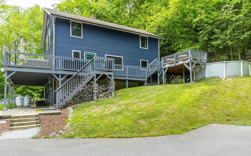 189 Crane Brook Road Langdon NH 03602