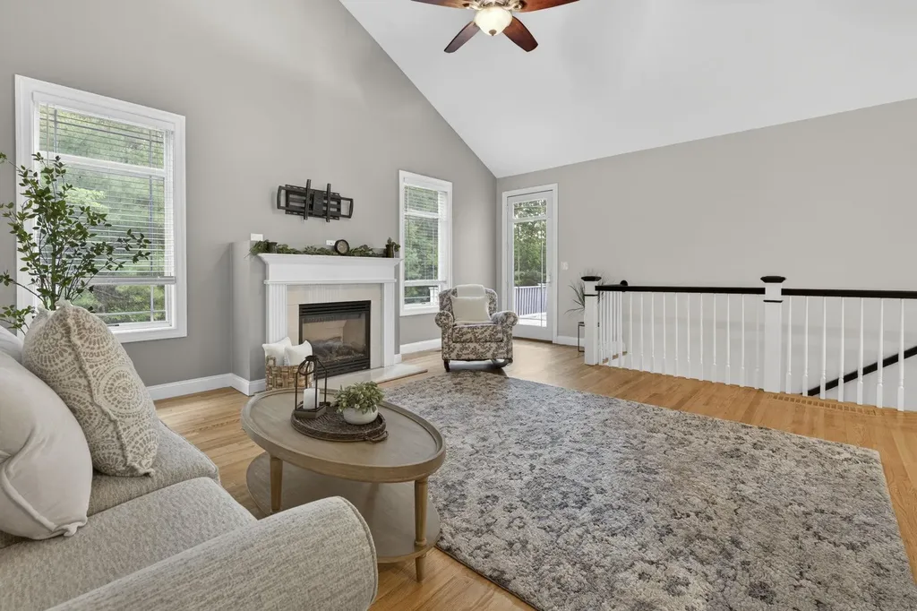 14 Mountain Village Road Windham NH 03087