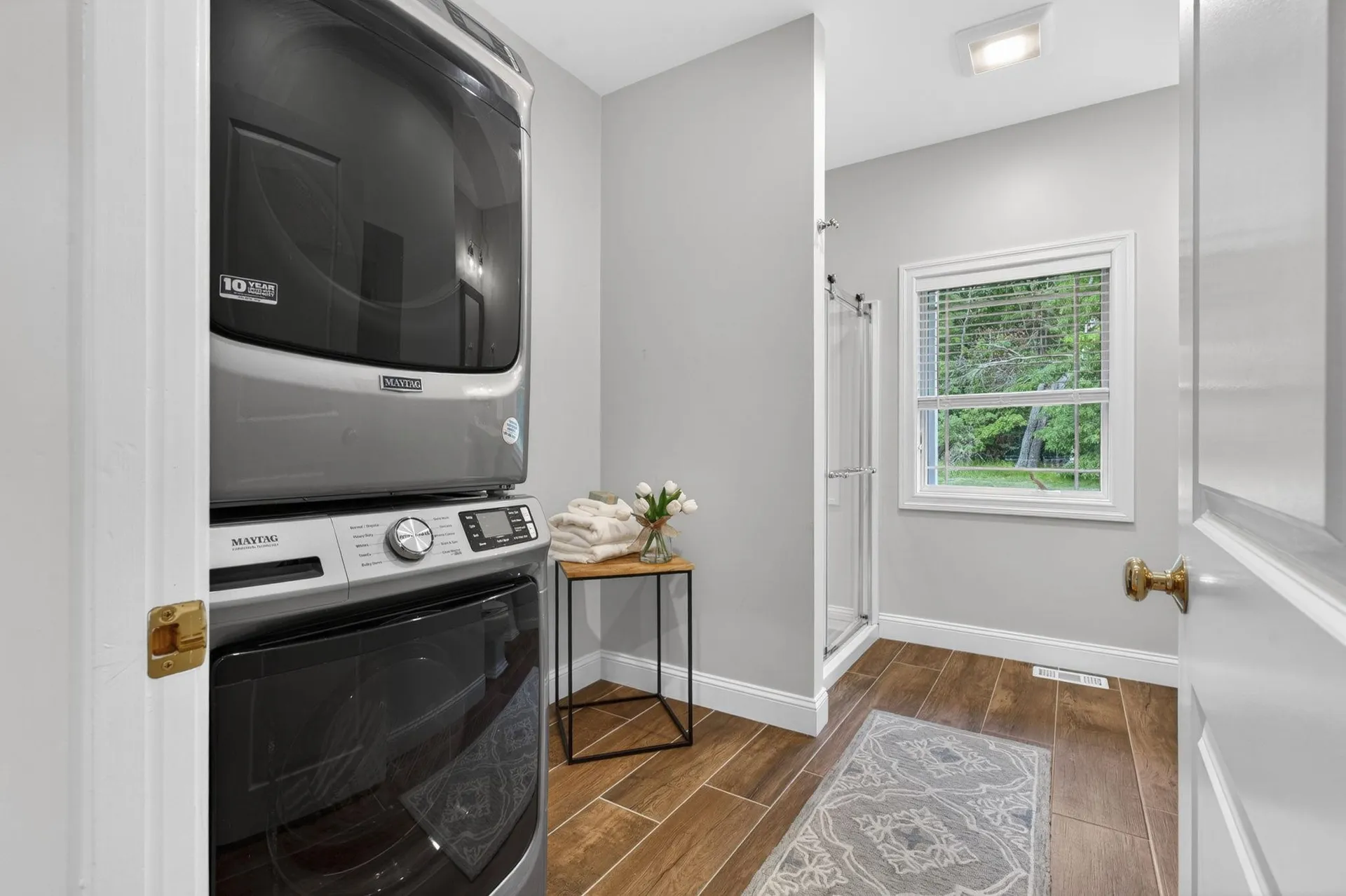 14 Mountain Village Road Windham NH 03087