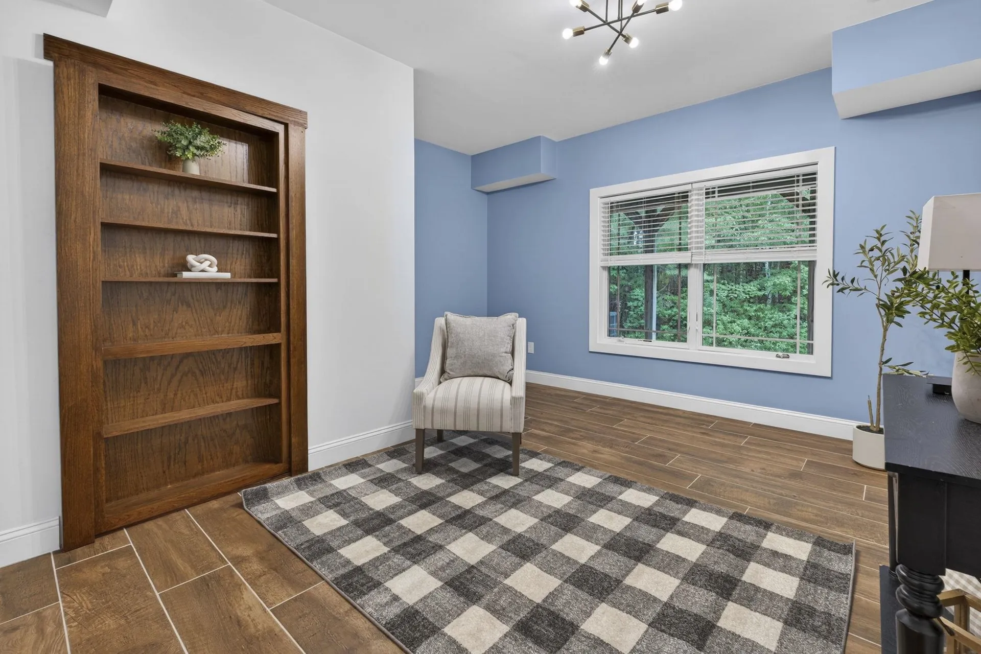 14 Mountain Village Road Windham NH 03087