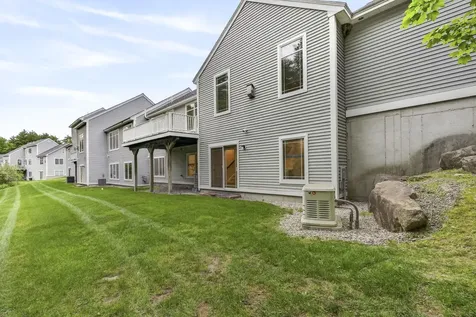 14 Mountain Village Road Windham NH 03087