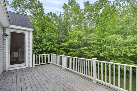 14 Mountain Village Road Windham NH 03087