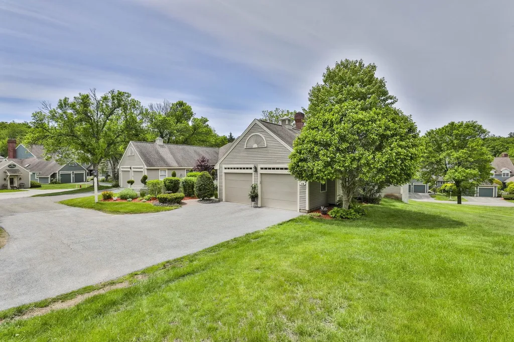 12 Wright Farm Road Atkinson NH 03811