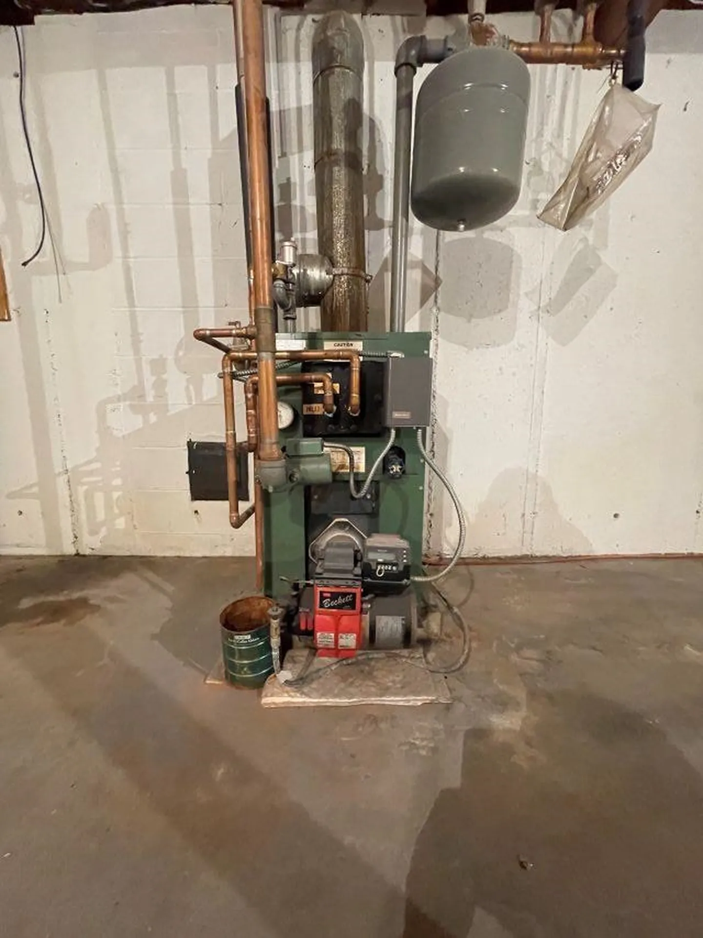 28 Westwood Drive Henniker NH 03242