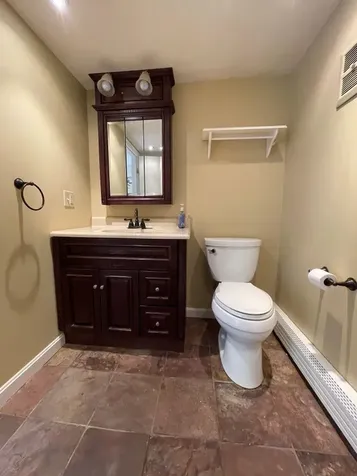 28 Westwood Drive Henniker NH 03242