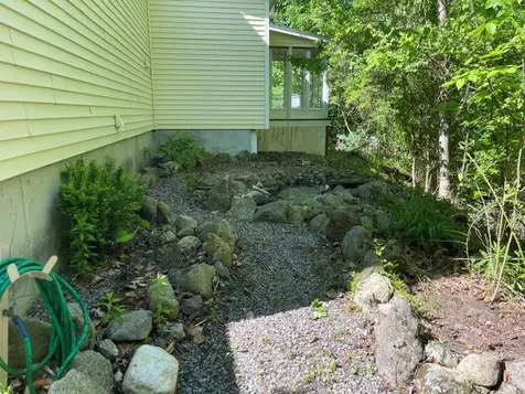 28 Westwood Drive Henniker NH 03242