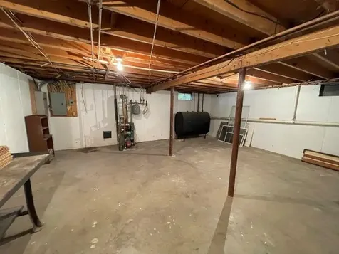 28 Westwood Drive Henniker NH 03242