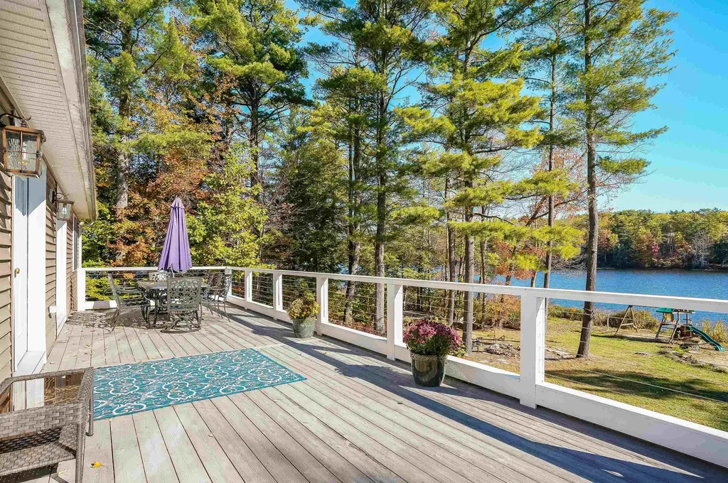 110 Red Gate Lane Rindge NH 03461