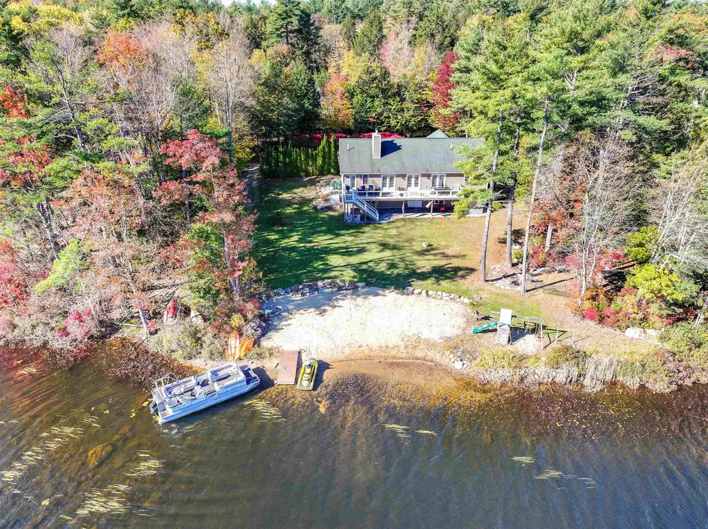 110 Red Gate Lane Rindge NH 03461