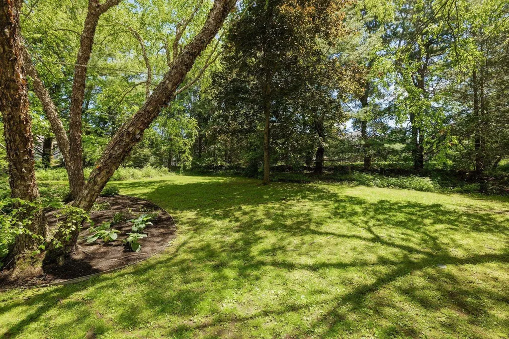 108 Tidewater Farm Road Stratham NH 03885