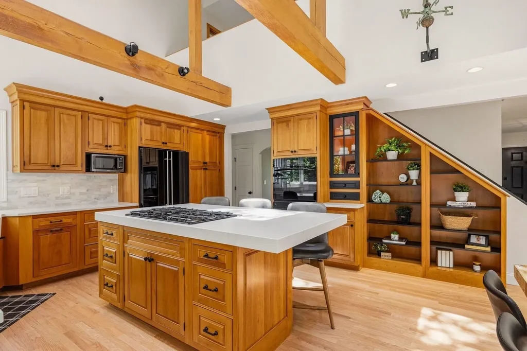108 Tidewater Farm Road Stratham NH 03885