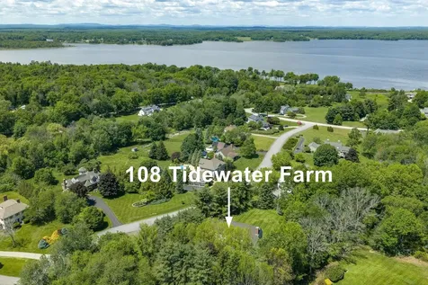 108 Tidewater Farm Road Stratham NH 03885