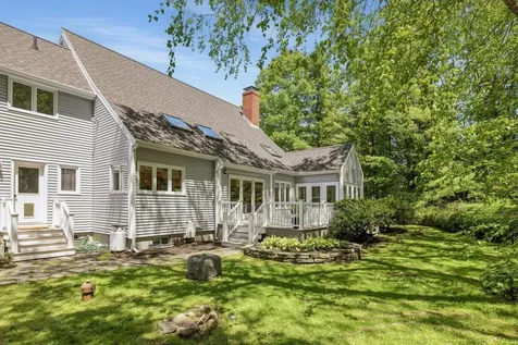 108 Tidewater Farm Road Stratham NH 03885