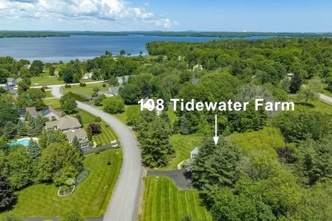 108 Tidewater Farm Road Stratham NH 03885