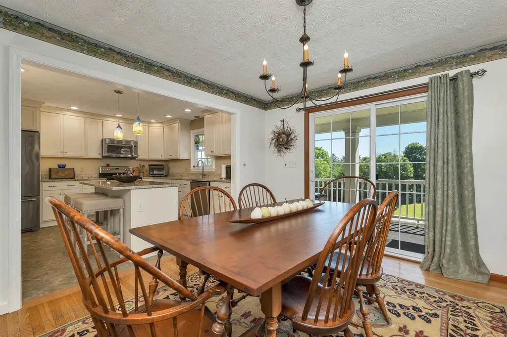 107 Kendall Pond Road Windham NH 03087