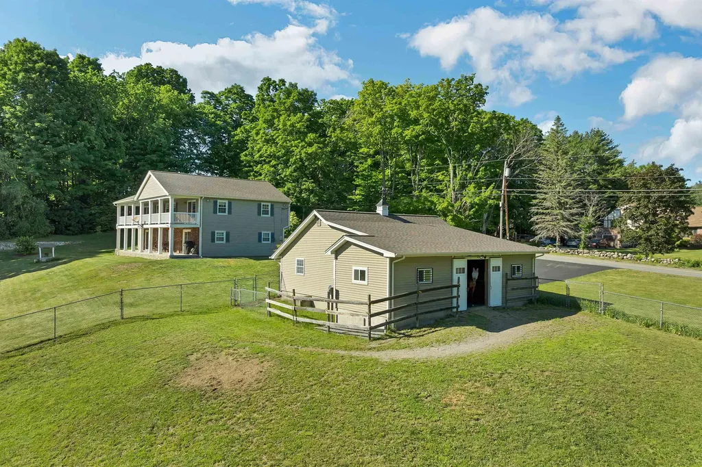 107 Kendall Pond Road Windham NH 03087
