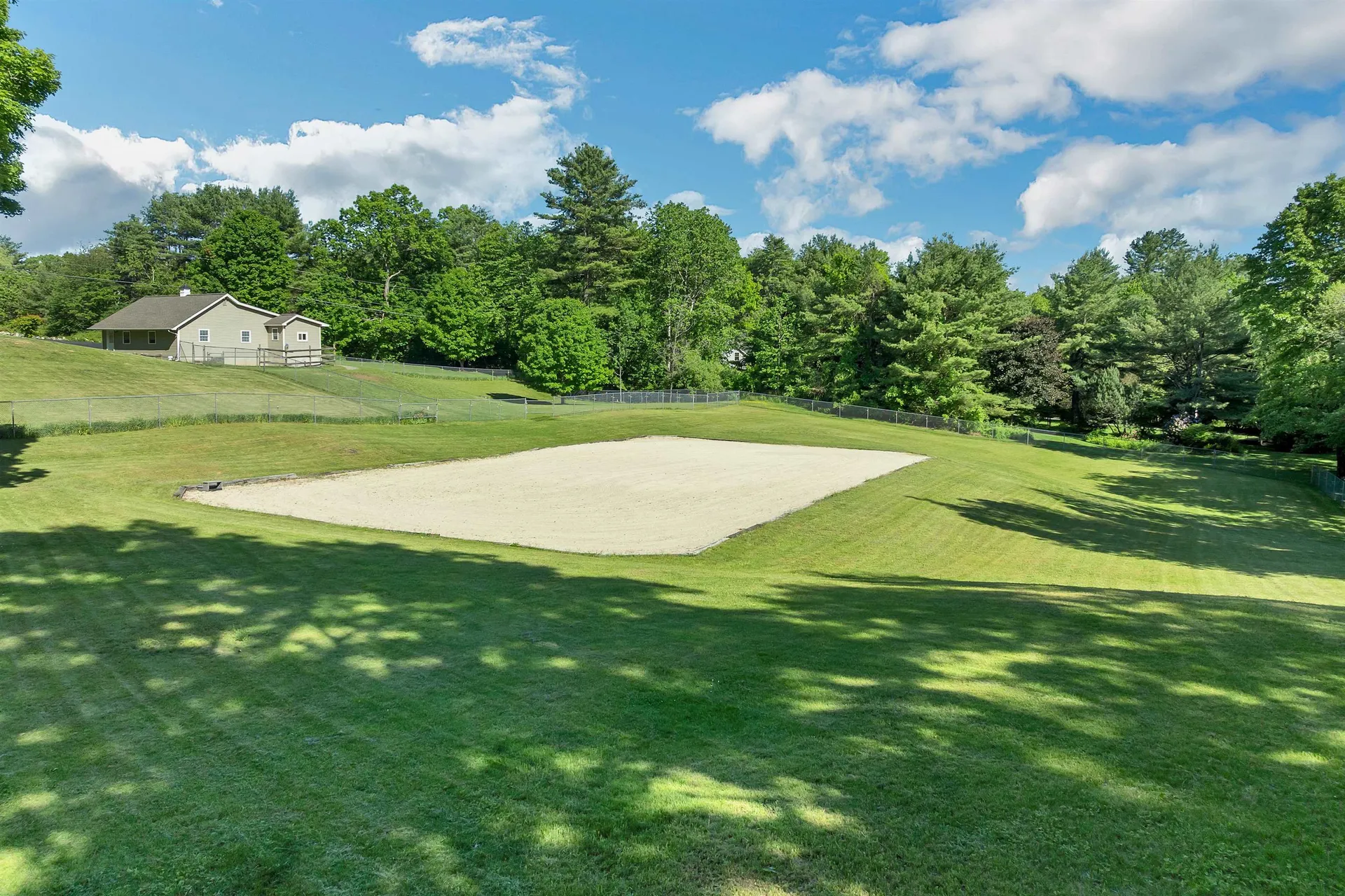107 Kendall Pond Road Windham NH 03087