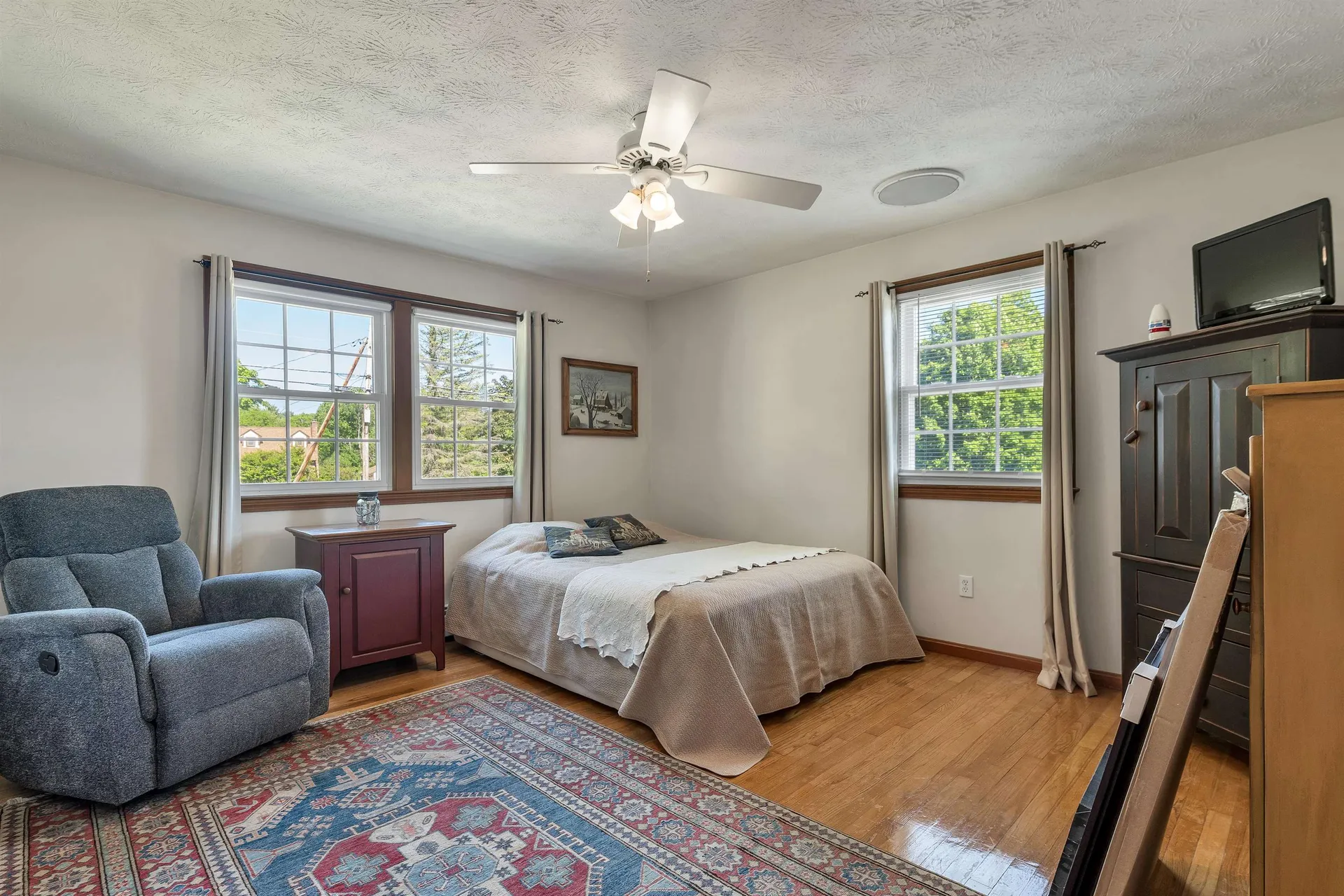 107 Kendall Pond Road Windham NH 03087