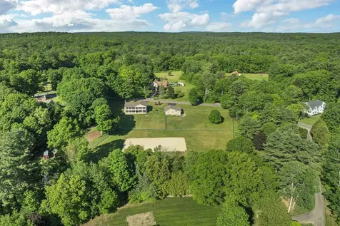 107 Kendall Pond Road Windham NH 03087