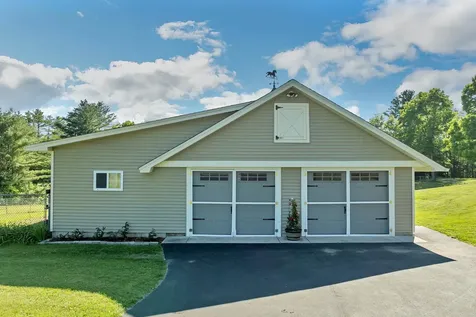 107 Kendall Pond Road Windham NH 03087