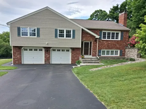 107 Kendall Pond Road Windham NH 03087